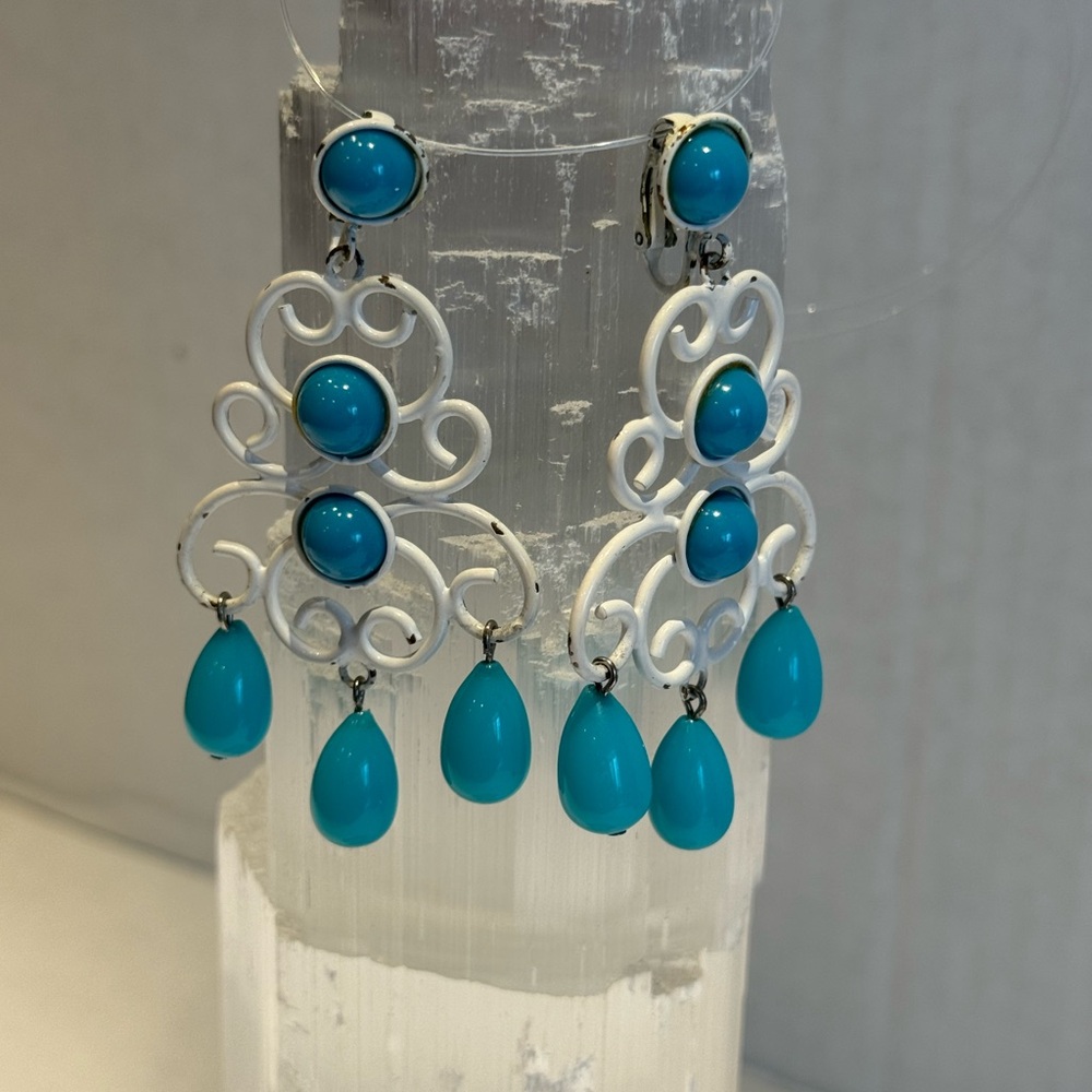 70's Groovy enamel chandelier earrings with clips! Unique!